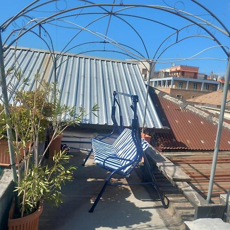 I Tre Re Via Toledo Наполи Екстериор снимка